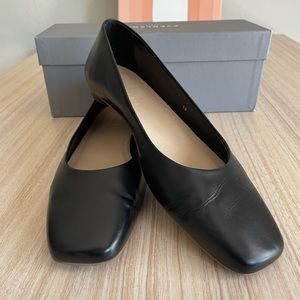 Everlane “the 90s” Flat